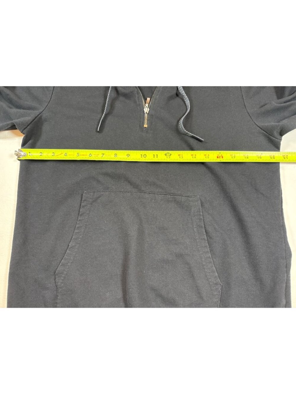 Robert Barakett Black Hoodie With Gray Lining Large Pullover (KK596) - Picture 5 of 8